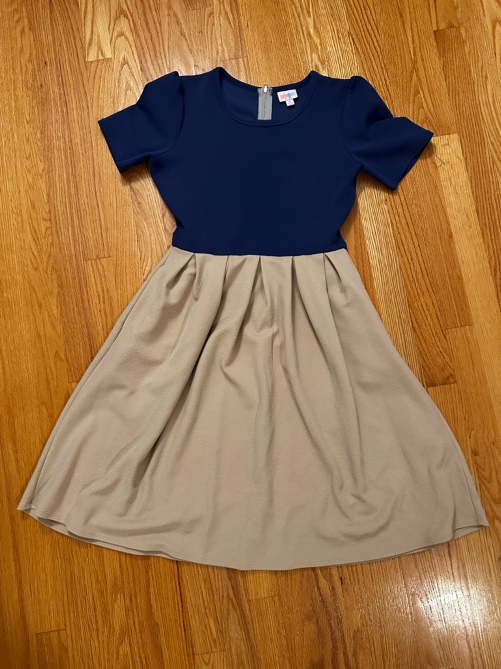 LuLaRoe Navy and Beige Amelia dress with pockets